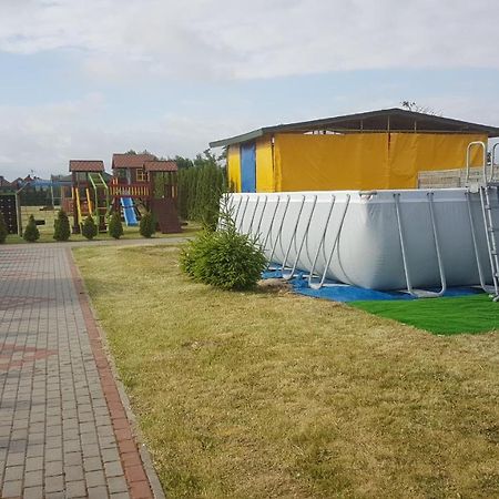 Sun Holiday Jezierzany Exterior foto